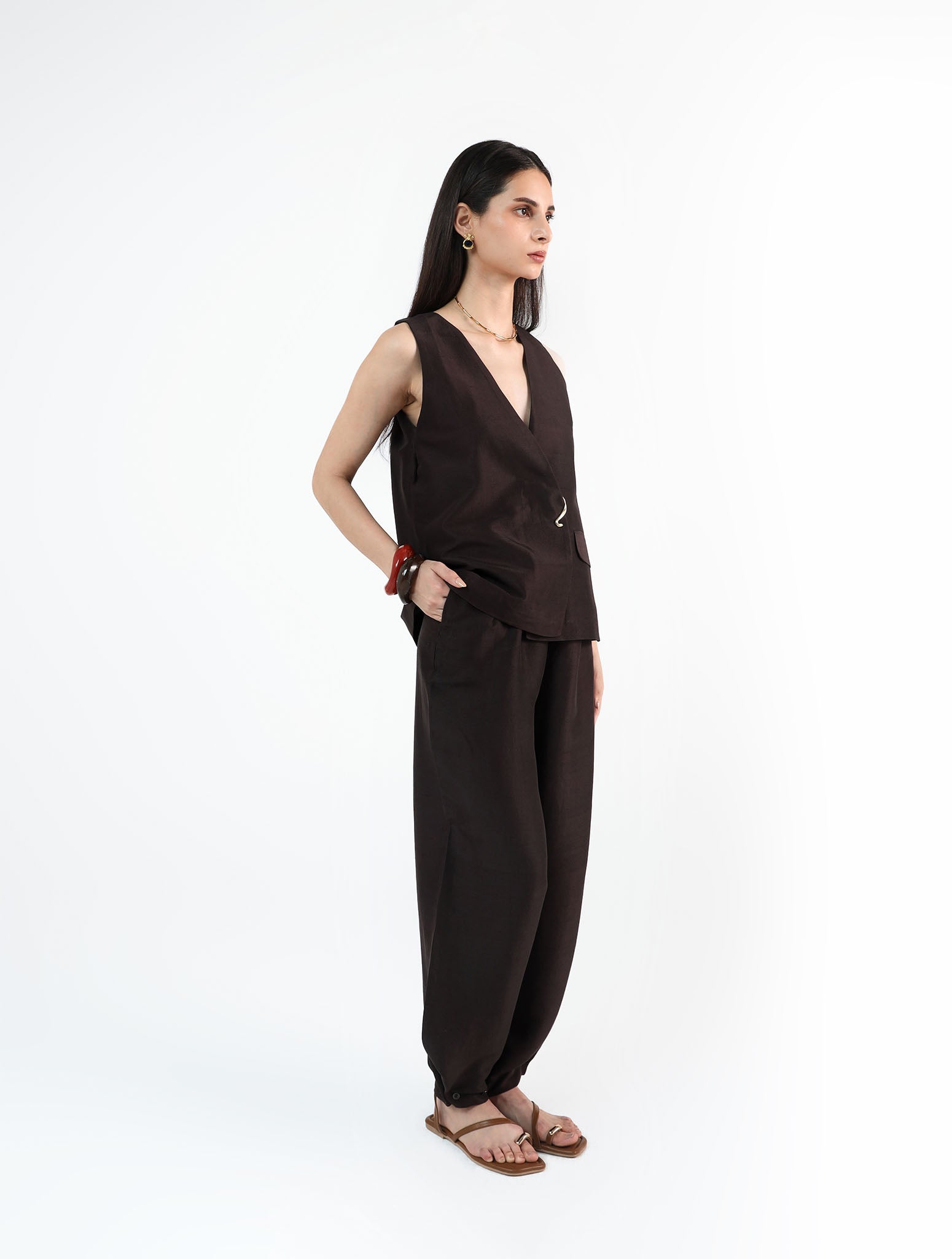 Soka Brown Set