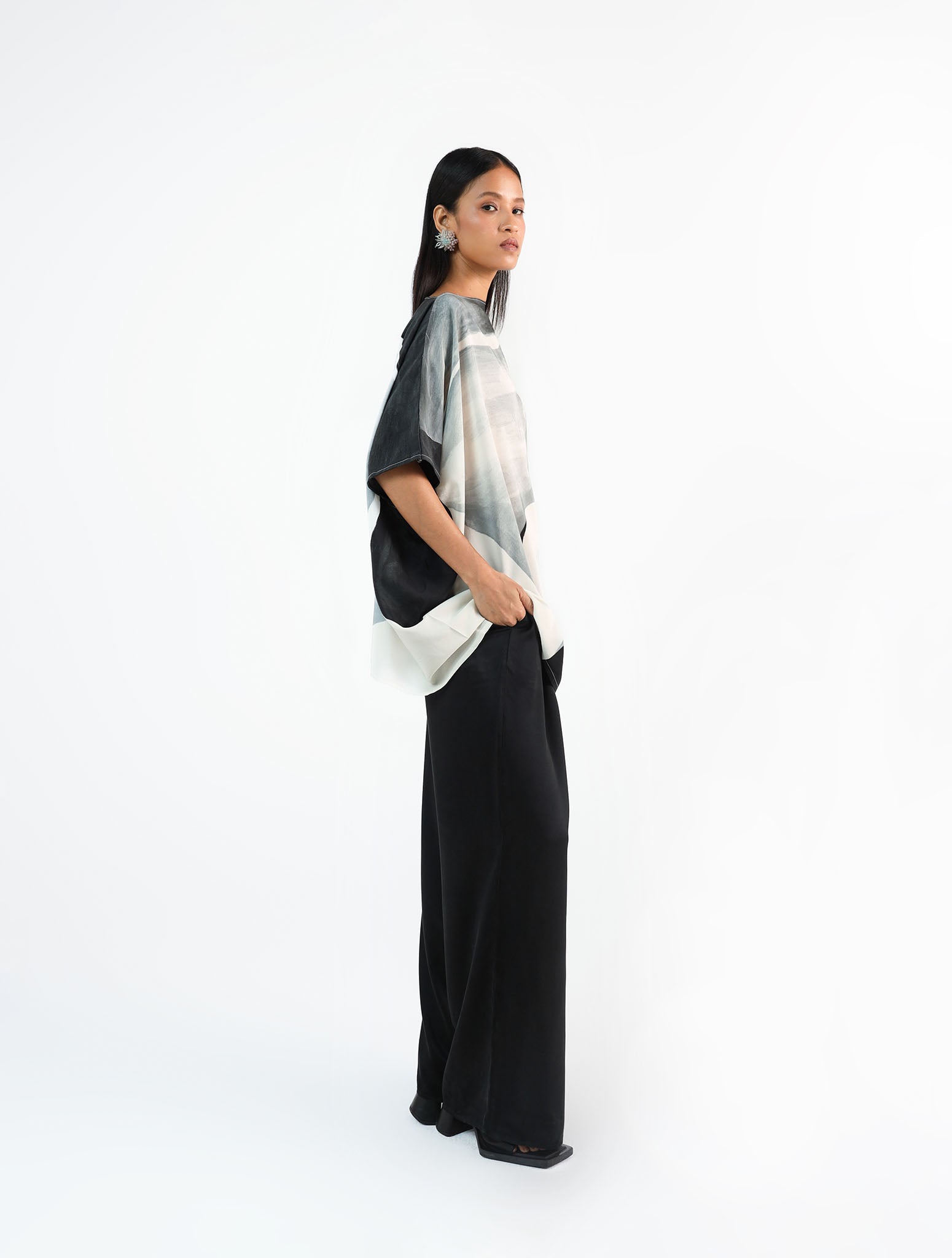 Shobu Crepe Top