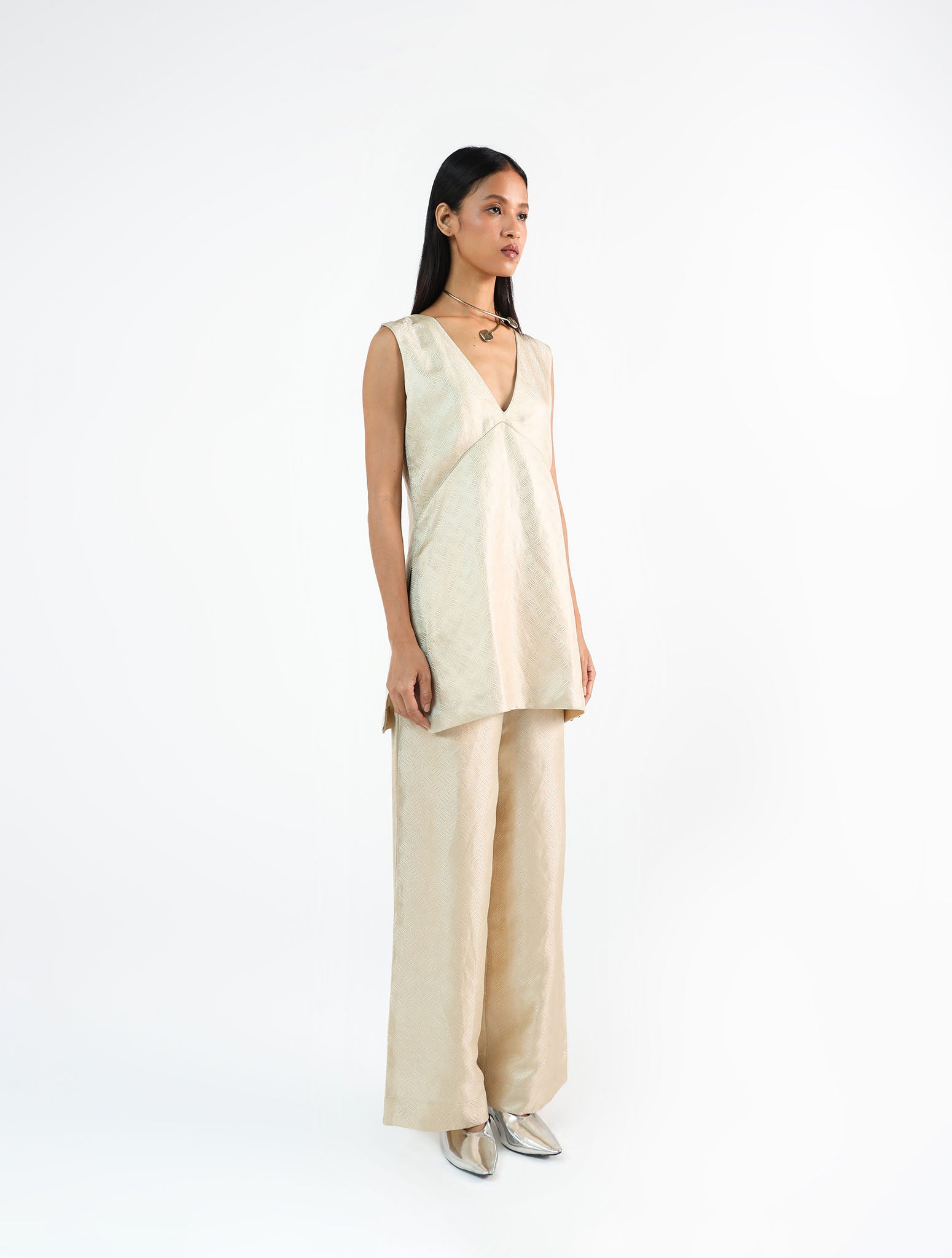Nou Set in White